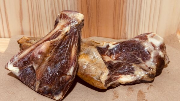 長野県産・10ヶ月以上熟成 生ハムの骨（前脚・約1.5kg）｜As Neco Ham
